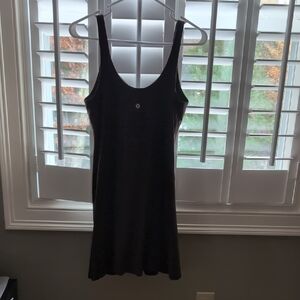 Black Sleeveless Women's Top